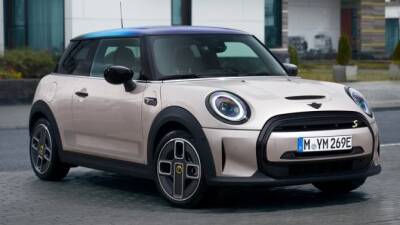 В России начался приём заказов на новый электрохэтчбек Mini Cooper SE - usedcars.ru - Россия