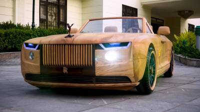 Чыонг Ван Дао - Видео: посмотрите на копию самого дорогого Rolls-Royce из дерева, на которой можно ездить - motor.ru - Вьетнам