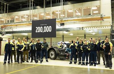 На заводе Volvo Buses изготовили 200-тысячное автобусное шасси - autocentre.ua - Швеция