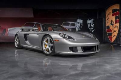 Porsche Carrera - Porsche Carrera GT 2005 года выпуска продан на аукционе за рекордную сумму - auto.24tv.ua