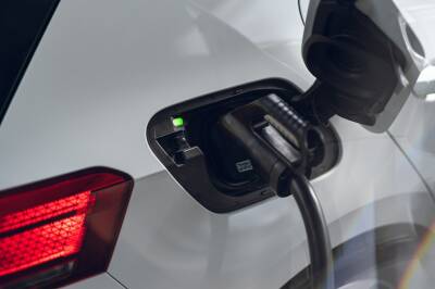 Volkswagen и Bosch помогут выпускать больше батарей для электромобилей в Европе - kolesa.ru - Китай - Германия