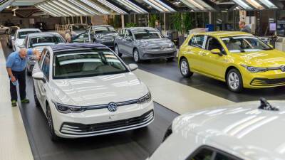 Volkswagen стал в Европе самым продаваемым брендом 2021 года - autonews.autoua.net - Германия - Франция - Англия - Испания - Италия