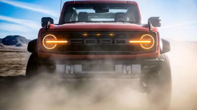 «Свыше 400 л.с.»: представлен самый мощный Ford Bronco Raptor - motor.ru