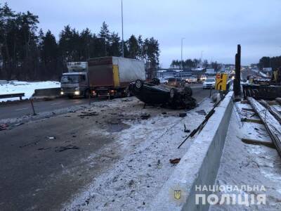 Владислав Антонов - Машина полностью «ушла» под фуру: стали известны подробности смертельного ДТП под Киевом - narodna-pravda.ua - Киев - Украина - Житомирская обл.