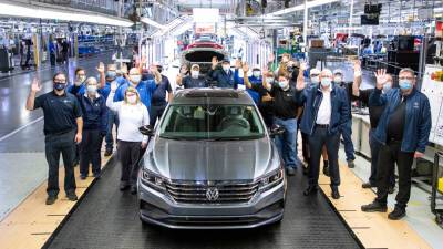 Выпущен последний американский Volkswagen Passat - autonews.autoua.net - Эмираты - Оман - Китай - Германия - Сша - Катар - Саудовская Аравия