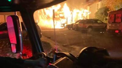 Поджигатель за праздничные дни уничтожил огнем 33 автомобиля - auto.24tv.ua - штат Калифорния - Сан-Диего
