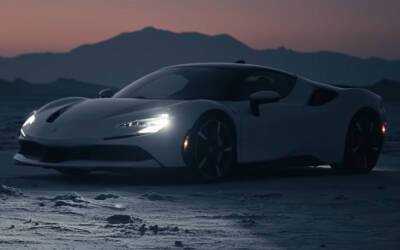 Гибридный суперкар Ferrari проехал по дну соляного озера (видео) - autocentre.ua - штат Юта