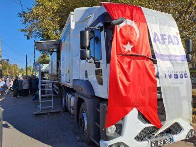 Ford Trucks - Мобильная кухня с тягачом Ford Trucks работает для переселенцев по всей Украине - autocentre.ua - Украина - Львов - Турция