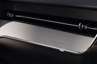 Volvo готовится к дебюту преемника XC90: интерьер флагмана EX90 показался на фото - kolesa.ru - Финляндия - Швеция