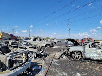 Сгорело 73 машины: осенняя ярмарка закончилась масштабным пожаром (видео) - autocentre.ua - Сша - штат Техас