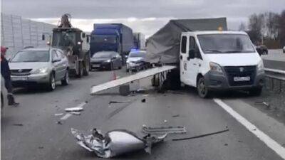 Водитель погиб в ДТП на ЕКАД - usedcars.ru