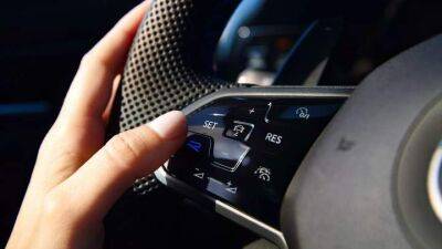 Томас Шефер - Volkswagen откажется от сенсорных кнопок на руле - auto.24tv.ua