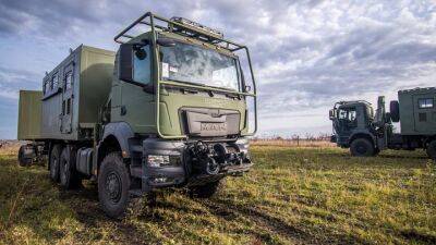 ВСУ получили передвижные мастерские для HMMWV на базе грузовиков MAN - auto.24tv.ua - Украина