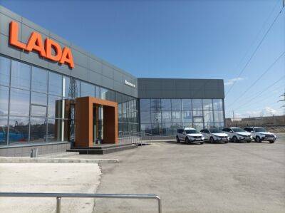 Стали известны самые популярные модели LADA в октябре 2022 года - autostat.ru - Россия - Тольятти - Ижевск