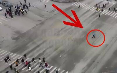 Первый в России перекресток, где пешеходы идут во все стороны сразу (видео) - zr.ru - Россия - Уфа - Днр - Лнр - Донбасс