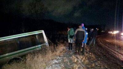 В столкновении иномарки и автобуса в Кемеровской области погибли двое, семеро пострадали - usedcars.ru - Россия - Кемеровская обл.