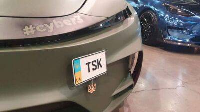 Украинцы научились тюнинговать Tesla: две модели уже показали на международной выставке - auto.24tv.ua - Украина