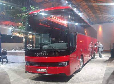Новый туристический автобус Van Hool T-cерии удивил дизайном и комфортом - autocentre.ua - Брюссель