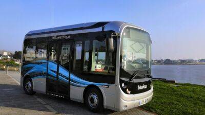 Шестиметровый электробус Bluebus показал лучший запас хода в классе - autocentre.ua - Париж