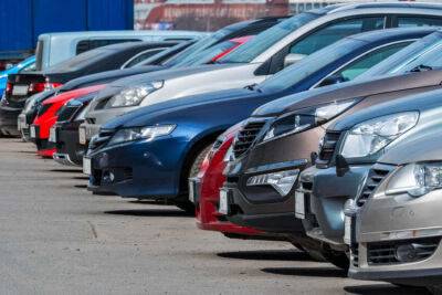 Импорт автомобилей в Украину сократился в 4 раза: сколько машин ввезли в октябре - autocentre.ua - Украина