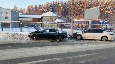 В Горно-Алтайске столкнулись две «Тойоты», пострадал один из водителей - usedcars.ru - республика Алтай - Горно-Алтайск