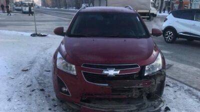 В Екатеринбурге автомобиль вынесло на тротуар, погибла пожилая женщина-пешеход - usedcars.ru - Екатеринбург