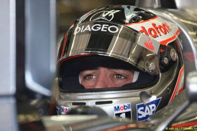Фернандо Алонсо - Марк Слейд: В McLaren не поддержали Алонсо в 2007-м - f1news.ru