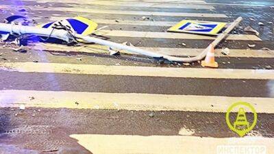 Иномарка сбила двух женщин-пешеходов на Васильевском острове в Петербурге - usedcars.ru - Россия - Санкт-Петербург - Ленобласть