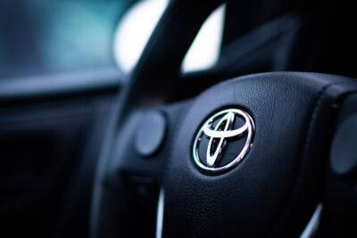 Toyota и Lexus сократят количество ключей из-за нехватки микросхем - autocentre.ua