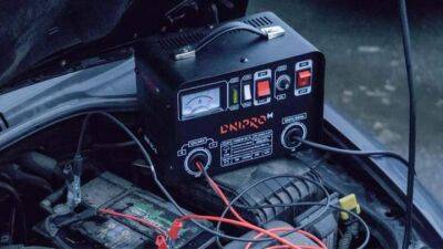 Выбор зарядки для автоаккумулятора: типы приборов - auto.24tv.ua