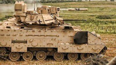 ВСУ могут получить от США боевые машины Bradley - auto.24tv.ua - Украина - Сша - Ирак