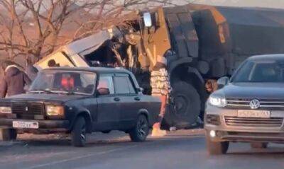 На Донбассе военный грузовик РФ раздавил маршрутку: погибло 16 человек (видео) - autocentre.ua - Украина - Россия - Шахтерск