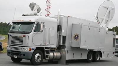 Шпионский грузовик ФБР продали на аукционе - autocentre.ua - Detroit