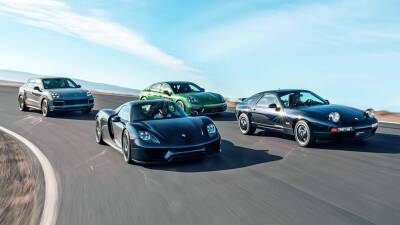 Porsche посвятил «валентинку» двигателю V8 - motor.ru