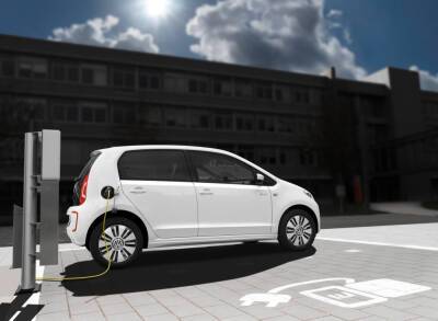 Volkswagen возобновляет производство бюджетного электромобиля - autocentre.ua