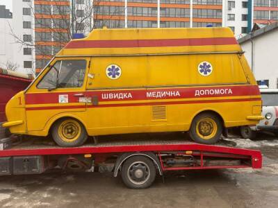 Леонид Гоголев - Раф - В Киеве нашли один из двух сохранившихся реанимобилей - autocentre.ua - Киев - Финляндия