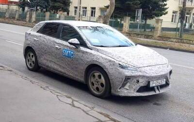 Загадочный электромобиль MG заметили на дорогах (фото) - autocentre.ua - Украина - Англия - Венгрия