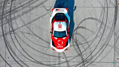 Toyota показала как дрифтит «Супра» на автопилоте (видео) - autonews.autoua.net - Сша - штат Калифорния