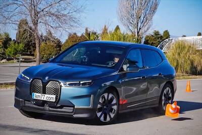 Электрический кроссовер BMW iX провалил «лосиный тест» - autocentre.ua