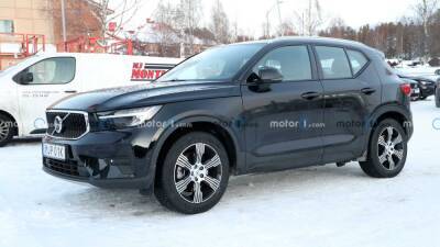 В Швеции заметили обновленный Volvo XC40 - autonews.ua - Украина - Швеция