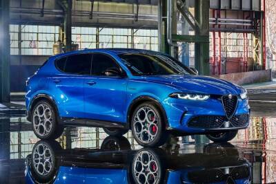 Alfa Romeo Tonale - Alfa Romeo представила кроссовер Tonale: версия PHEV разделила технику с Jeep Compass 4xe - kolesa.ru