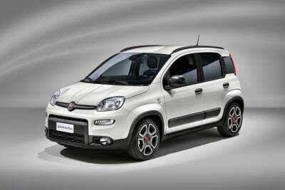 Fiat Panda - Народ просит подешевле: Fiat Panda задержится на конвейере до 2026 года - kolesa.ru - Италия