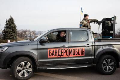 Петр Порошенко - Киевская тероборона получила первые "бандеромобили" - autocentre.ua - Украина