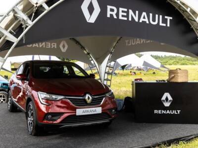 Renault в феврале 2022 года увеличила продажи в России на 2% - autostat.ru - Москва - Россия