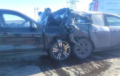 В Ленобласти два человека погибло из-за лопнувшего колеса - usedcars.ru - Москва - Ленобласть