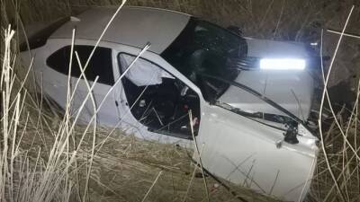 Под Будённовском Toyota Camry оказалась в кювете — один погибший - usedcars.ru - Буденновск