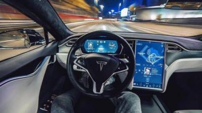 Фирма Tesla вновь оказалась в центре скандала - usedcars.ru - Сша