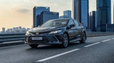 Toyota в феврале 2022 года снизила продажи в России на 1% - autostat.ru - Россия - Санкт-Петербург