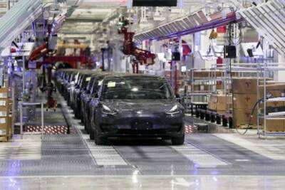 Tesla приостановила производство в Китае из-за карантина - autostat.ru - Китай - Германия - Сша - Шанхай - Япония