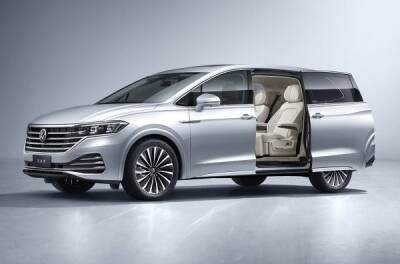 Volkswagen объявил о старте продаж обновленного минивэна Viloran - news.infocar.ua - Китай - Гуанчжоу